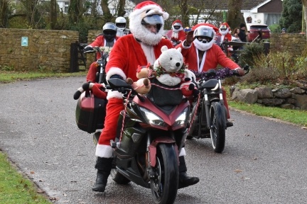 Santas on a Bike