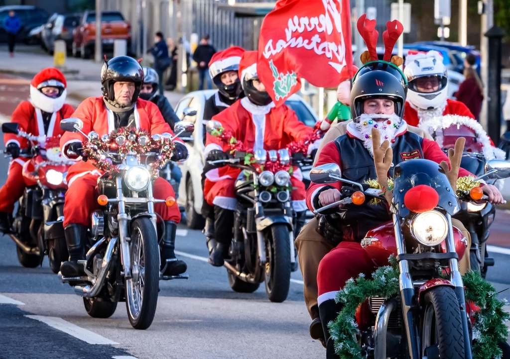 Santas on a Bike