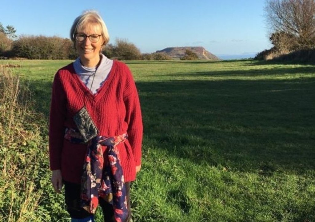 Retired Tiverton primary school teacher Liz Guppy is walking 100 miles during March to raise money for Children’s Hospice South West (CHSW)